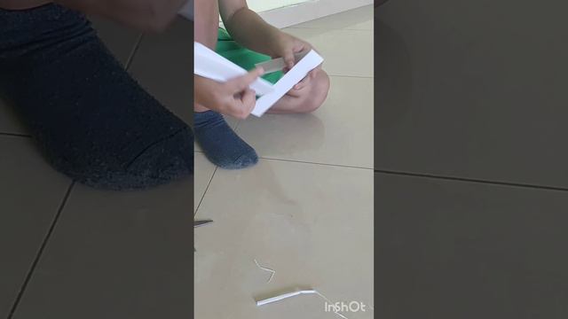 Как сделать пистолет из бумаги.