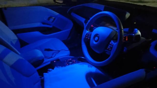 Красота то какая!! BMW i3 , ночная приветственная подсветка!! Way! смотреть онлайн