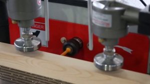 Сверлильно пазовальный станок MS 3112 - видео выработки паза в брусе