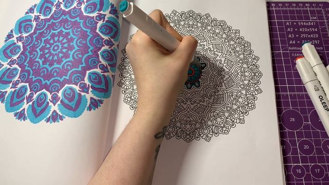 100 Beautiful Mandalas by Kameliya Angelkova - Colour and Chat смотреть онлайн