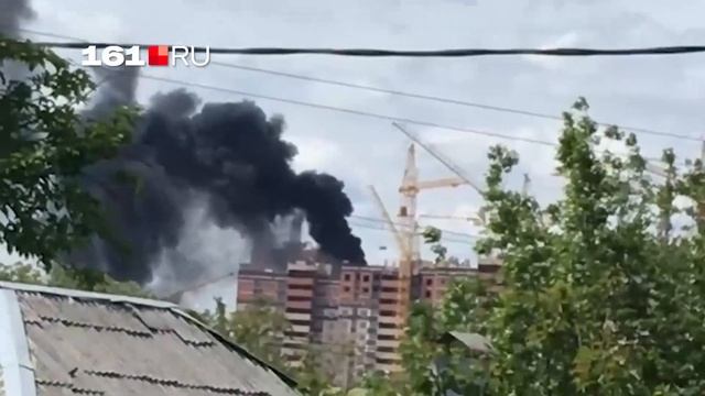 В Ростове загорелся дом ЖК «Красный Аксай»