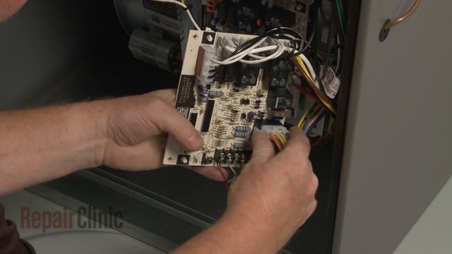 Lennox Furnace Not Working? Control Board Replacement #94W83 смотреть онлайн