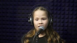 "Аллилуйя " Леонард Коэн исполняет Ева Тихонова 9 лет