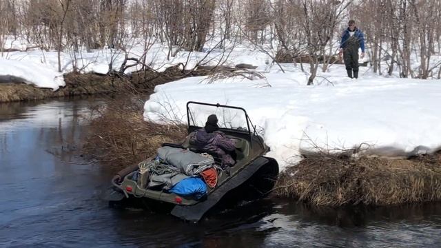 На болотоходах ARGO к реке Островная. Камчатка смотреть онлайн