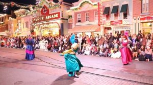 FULL A Christmas Fantasy Parade 2019 at Disneyland Park!! | The Holidays Begin Here