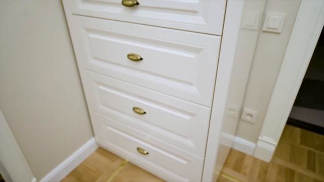 Прихожая в стиле неоклассика. Реализованный проект. Мебельная фабрика "Росдрев" смотреть онлайн