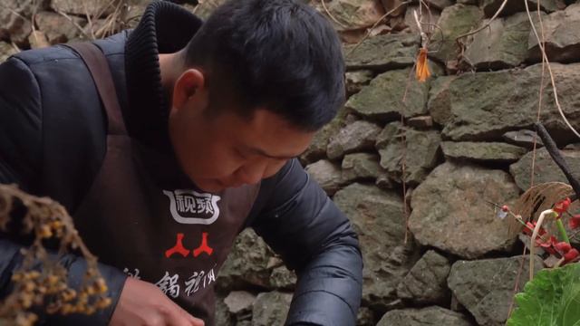 10斤牛肉，二弟做“腰花炒牛肉”，兄弟倆大口吃肉大口喝酒太過癮｜Mukbang【鐵鍋視頻】