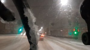 Нижний Новгород завалило снегом, сильнейший снегопад не заканчивается 10 часов.