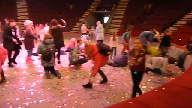 Цирк "Аливрувер" 8.03.2019 смотреть онлайн