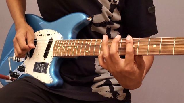 Fender Vintera '60s Mustang смотреть онлайн