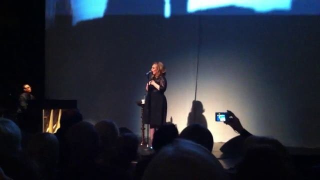 Adele - Hometown Glory (Royal Albert Hall, London)