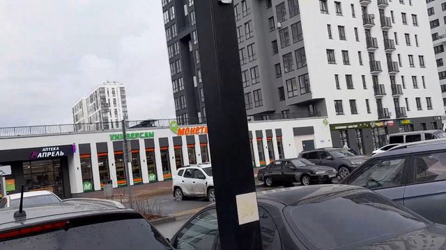 Обзор жилых комплексов в Тюменской слободе🦋 и обзор на обвалившийся балкон на улице Обдорской