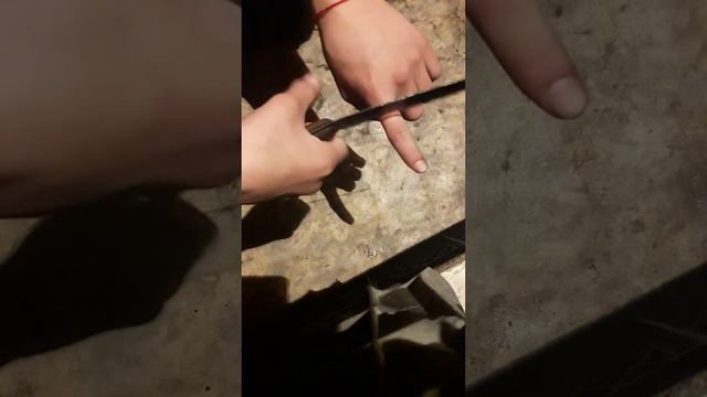 Отрезал себе палец! смотреть онлайн