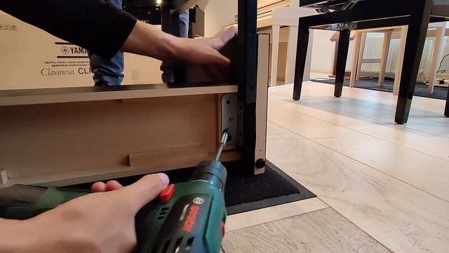 Unboxing and assembly of CLP-745 | Digitalpiano.com