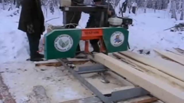 Бензиновая ленточная пилорама ПЛГ-2М «Бобренок»