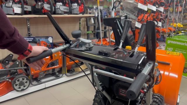 ОБЗОР НА СНЕГОУБОРЩИК VILLARTEC WB1176E смотреть онлайн