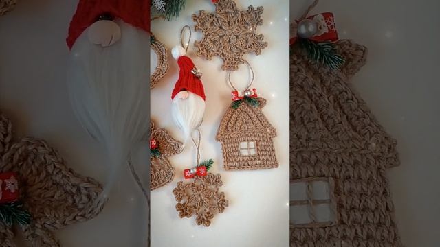 Новогодние украшения, вязаные ёлочные игрушки из джута крючком. New Year decor 2023 ? Christmas DIY