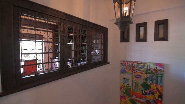 Acanthus House смотреть онлайн