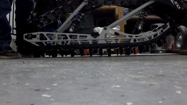 TS 132 - SNOW BIKE TRACK SETUP - works on all kits смотреть онлайн