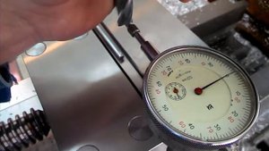 Уроки фрезерования или как проверить биение на фрезе