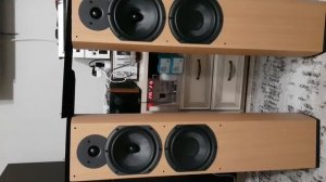 Wharfedale Diamond 9.5,TRIO KA-4700