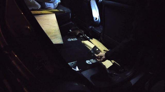 Removing Honda CRV Backseats | Finishing Bed Platform for SUV смотреть онлайн