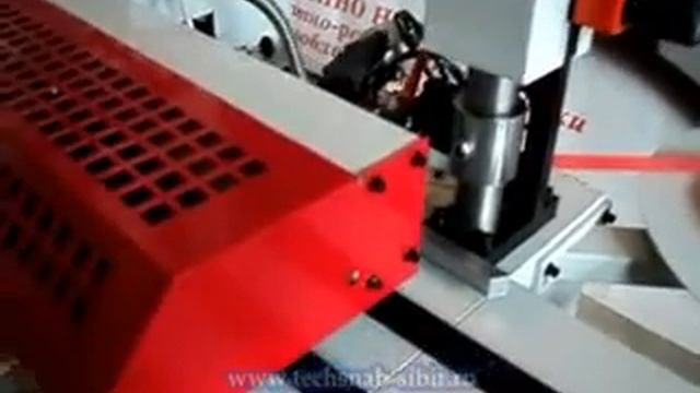 Автоматический кромкооблицовочный станок BD45x3A