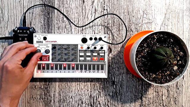 Korg Volca Sample - Hip Hop Beat #13 смотреть онлайн