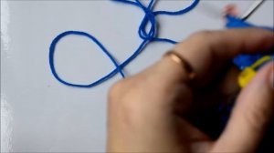 Детская манишка, вяжем легко и быстро.