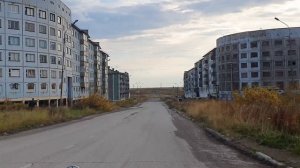 Воркута 2020. Воргашор, ул. Энтузиастов, д.№№ 11, 19, 23; недостроенный садик; опустевший ДК.