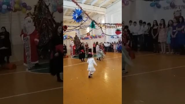 Цыганский танец на новый год 6 б смотреть онлайн