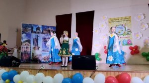 Песня русская. Слова и музыка О.И.Дубровской, исполняет Нина Ходарина