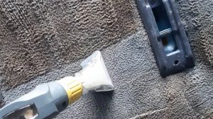 Промываем полы моющим пылесосом . Нужно ли?