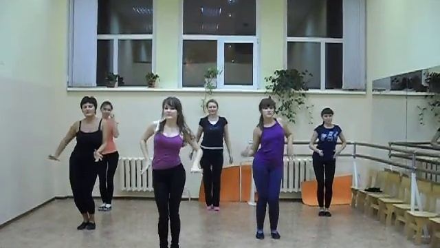 стрип пластика ( hurts-wonderful life).AVI смотреть онлайн