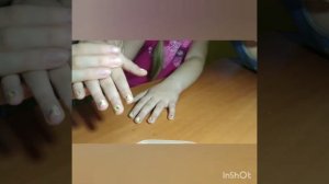 Лайфхак как приклеить наклейки на ногти  без ультра феолетовой  лампы и гель лака.