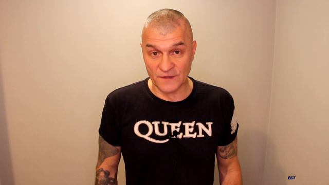 ДВУСТИШИЯ. (Volume 1). А ТЫ МОГЛА БЫ БЫТЬ СПОРТСМЕНКОЙ - ВЕДЬ ЕСТЬ ЖЕ ЖЕНСКОЕ СУМО. смотреть онлайн