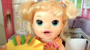 Новая Кукла Распаковка Кукла Играет со своей подружкой обзор игрушек кукла плэй  дох