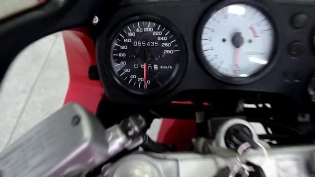 HONDA VFR 750 F . Без пробега по России. WWW.MOTOBAZA.BIZ
