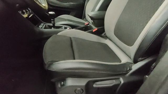 OPEL GRANDLAND X NEGRO смотреть онлайн