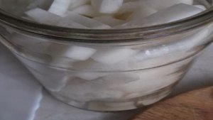 Консервированная редька с морковью на зиму