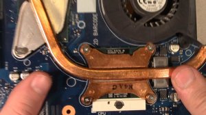 Полный разбор ноутбука для замены термопасты на процессоре и видеокарте Samsung R519-JA04