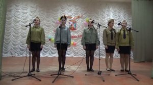 Песня идёт солдат по городу слушать и текст у солдата выходной