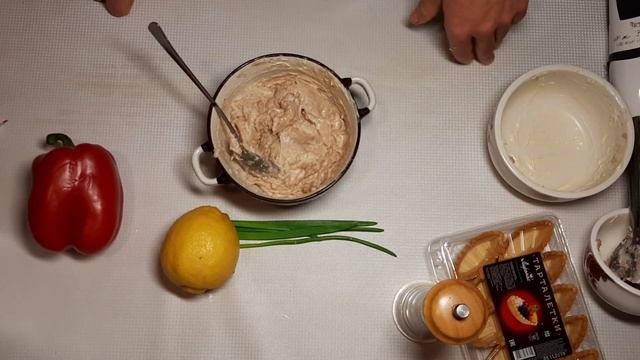 ТАРТАЛЕТКИ С НАЧИНКОЙ /МУСС ИЗ КОПЧЕНОЙ СКУМБРИИ