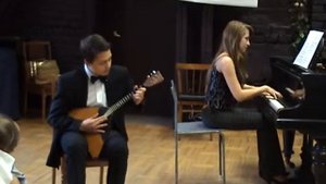 "Я с комариком плясала"-Леонард Кокоревич (балалайка ).