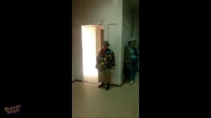 СУМАСШЕДШИЕ БАБКИ ВЕДУТ СЕБЯ КАК СУМАСШЕДШИЕ БАБКИ