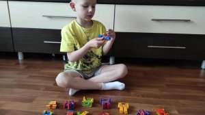 Буквы трансформеры, английский алфавит-роботы