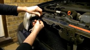 Volvo S40 V40: Horn Change