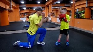 тренировка по боксу,для ребенка.Boxing training for child