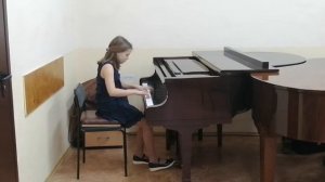 исп Гасанова Алена  Курченко  Танец заводных игрушек