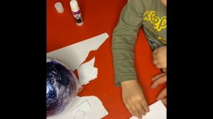 Поделка «Ам ням» из бумаги и шарика. Ёлочная игрушка в садик